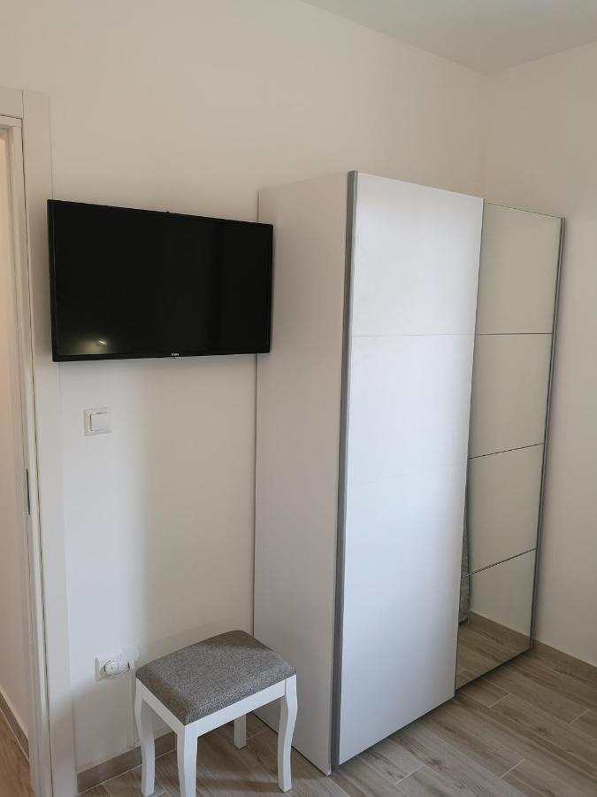 Apartment Nada 2 Малинска Экстерьер фото